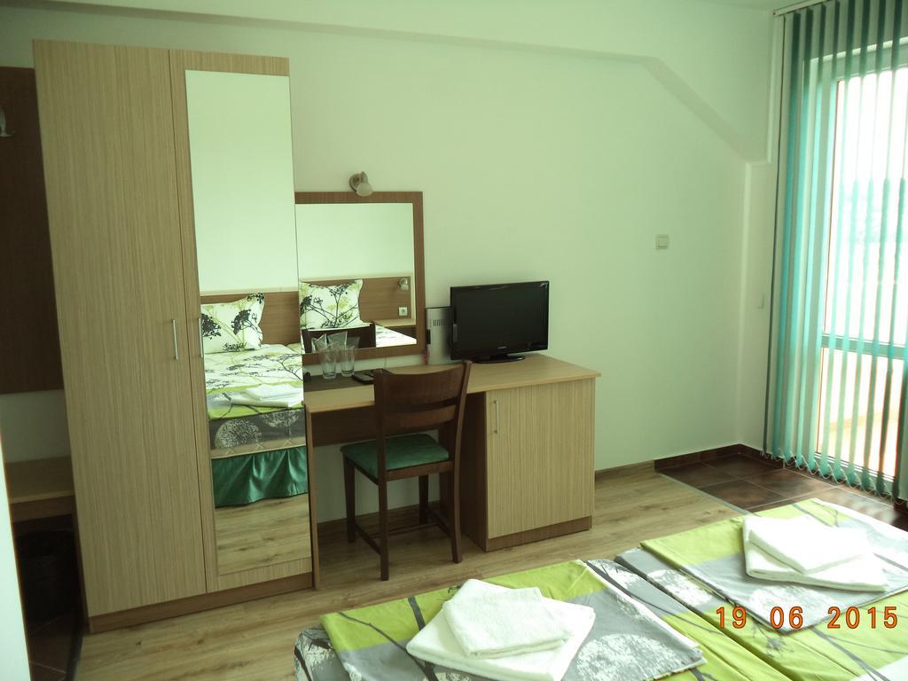 Sveti Georgi Guest House Sozopol Pokoj fotografie