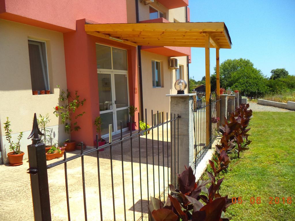 Sveti Georgi Guest House Sozopol Exteriér fotografie